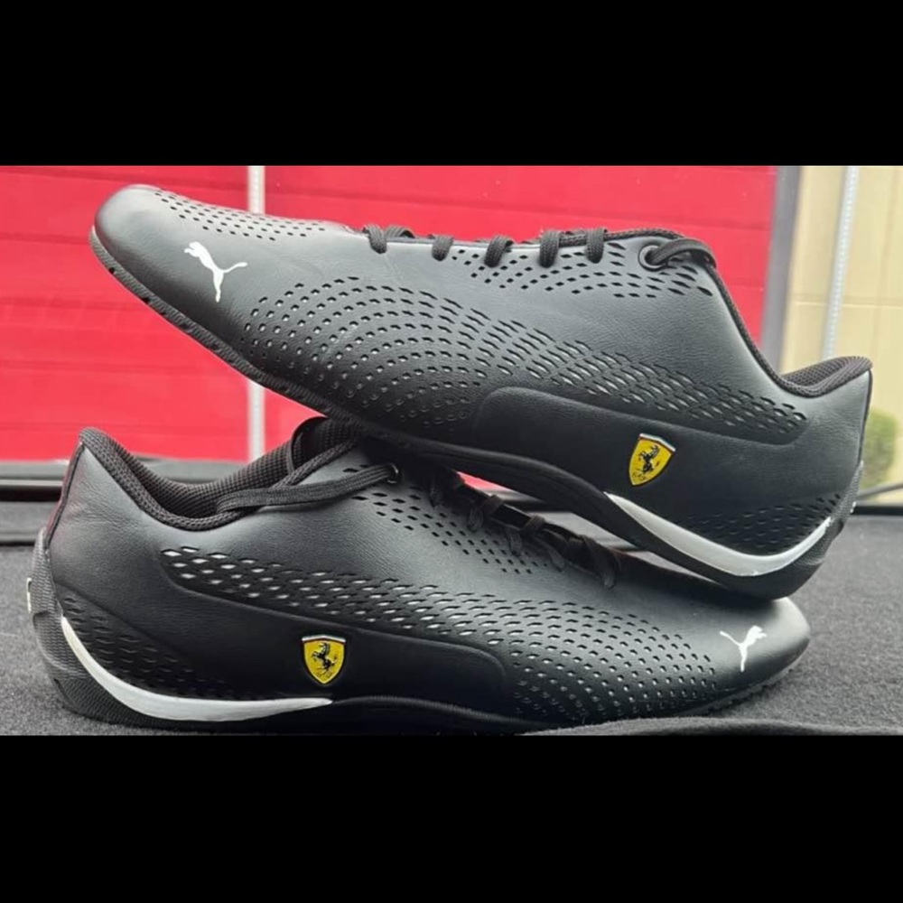 Puma Black Ferrari Sneakers with Sleek Design